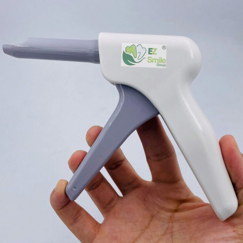 Dental composite gun dispenser